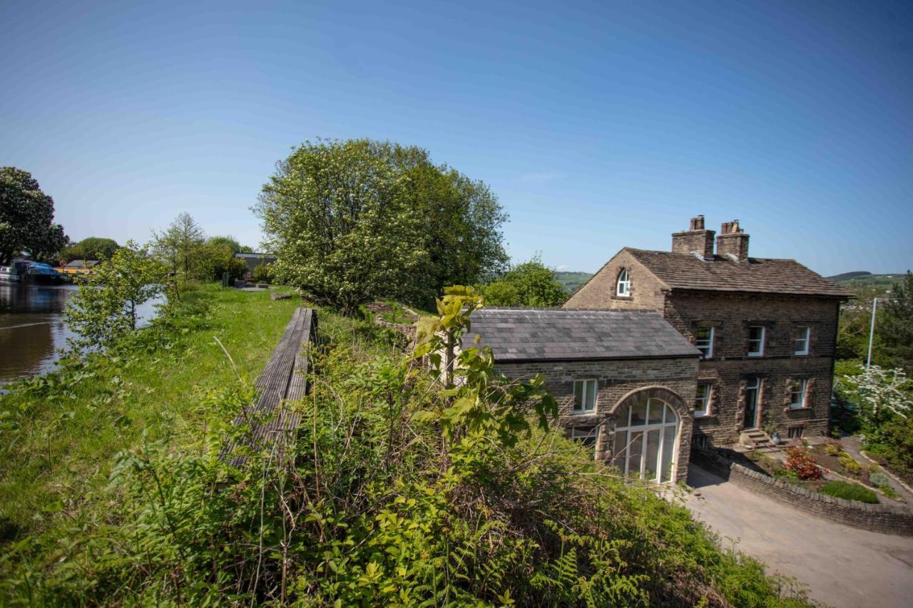 Stunning Stone Coach House Apartment Marple ภายนอก รูปภาพ