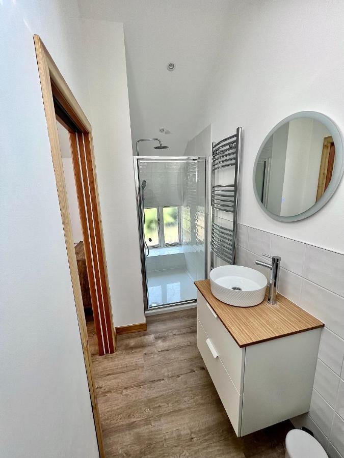 Stunning Stone Coach House Apartment Marple ภายนอก รูปภาพ