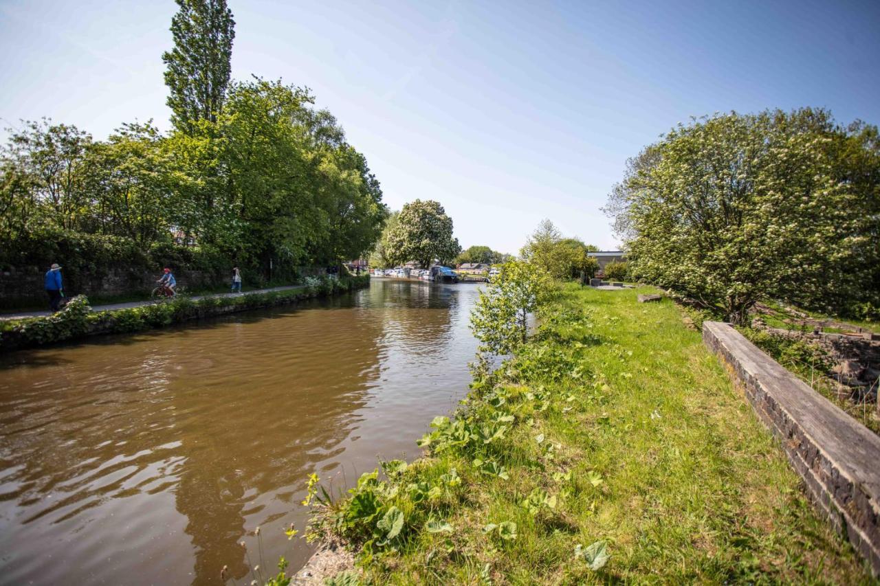 Stunning Stone Coach House Apartment Marple ภายนอก รูปภาพ